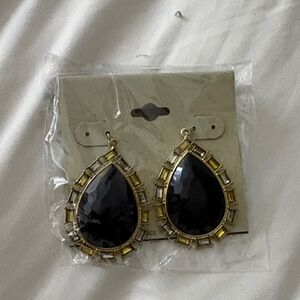 Chic Black and Gold Teardrop Earrings